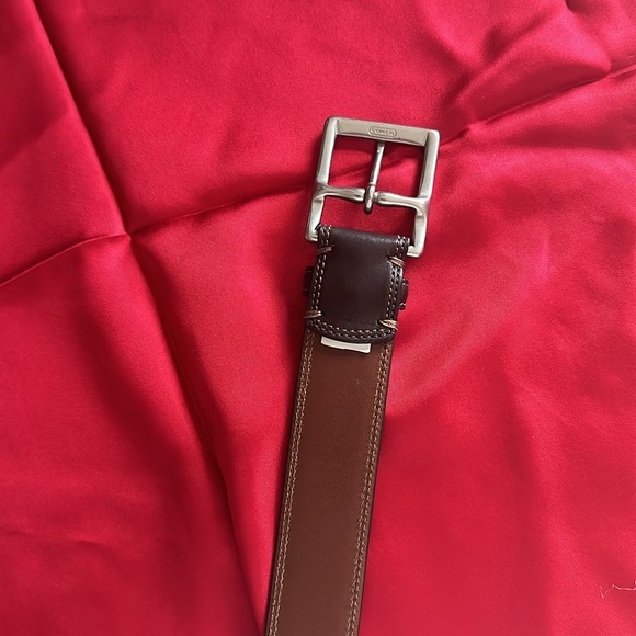 Men’s COACH leather belt. Chocolate brown. Size 40. EXCELLENT CONDITION! - Picture 9 of 10